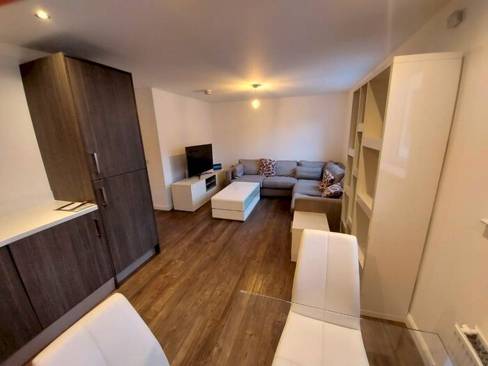 2 Bedroom Flat To Rent In Froghall Terrace, Old Aberdeen, Aberdeen, AB24