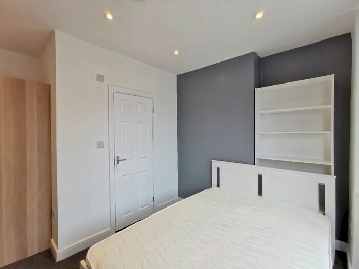 6 Bedroom House To Rent In Lower Road, Beeston, Nottingham, Nottinghamshire, NG9