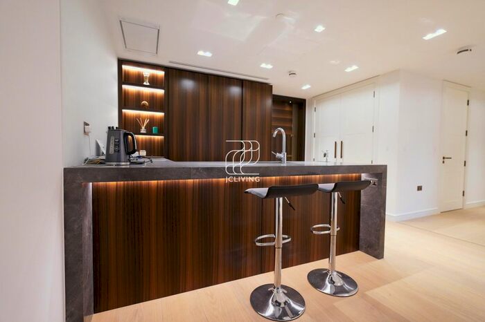 2 Bedroom Flat To Rent In London WC2A