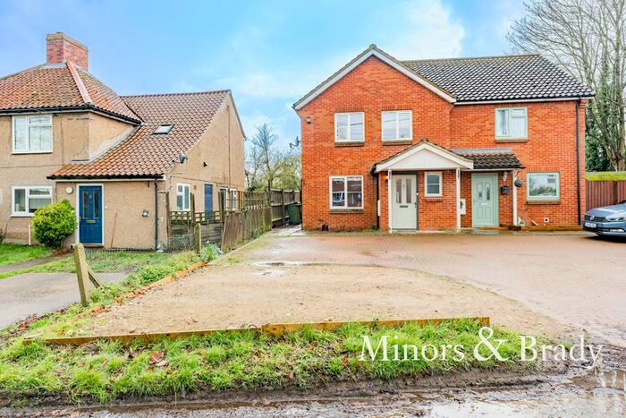 3 Bedroom Semi-Detached House For Sale In Newton Road, Sporle, King's Lynn, PE32