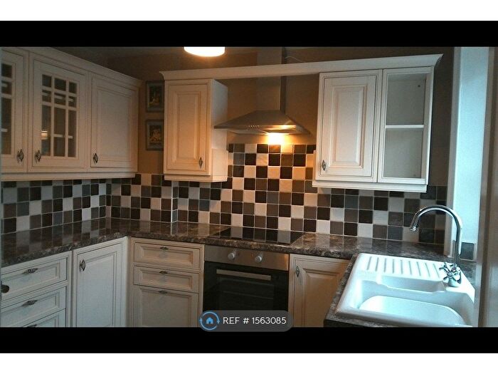 1 Bedroom Maisonette To Rent In Wood Street, Calne, SN11