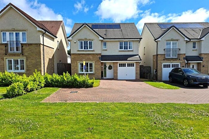 4 Bedroom Detached House For Sale In Caldercruix Crescent, Livingston, West Lothian, EH54