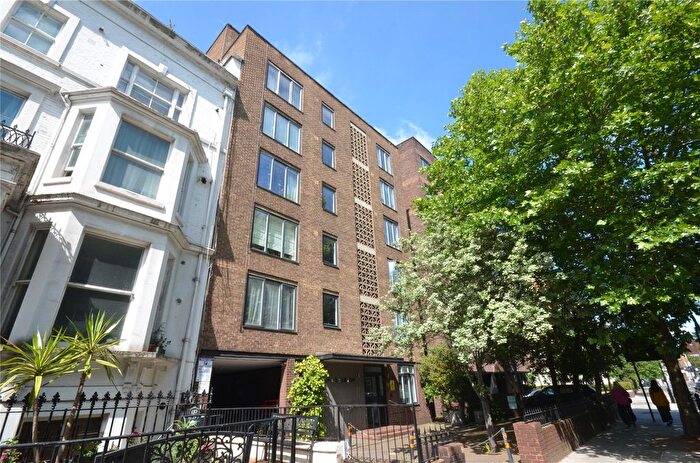 Studio For Sale In Courtleigh, Earls Court Road, London, W8