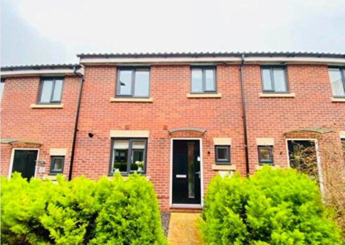 3 Bedroom Property To Rent In Cecil Sparkes Walk, Norwich, NR8