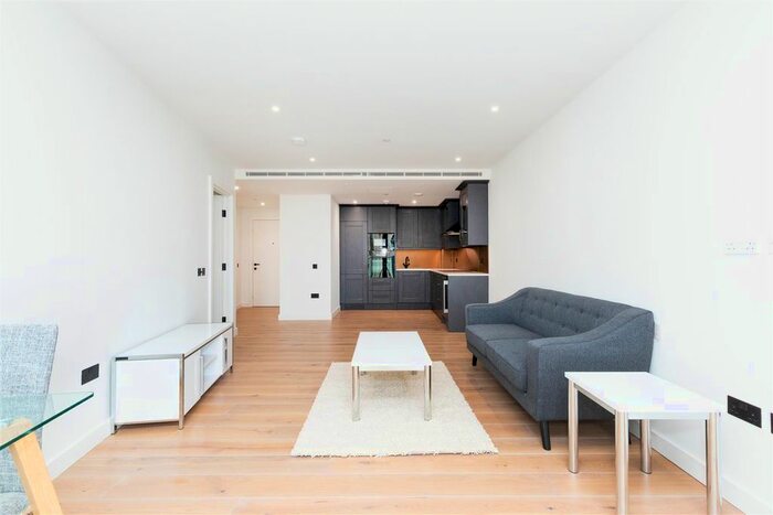1 Bedroom Flat To Rent In Emery Way, London Dock, E1W
