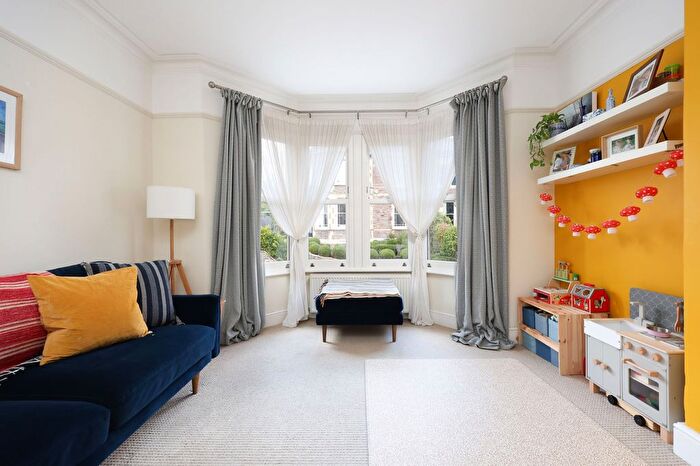 2 Bedroom Flat For Sale In Claremont Road, Bristol, BS7