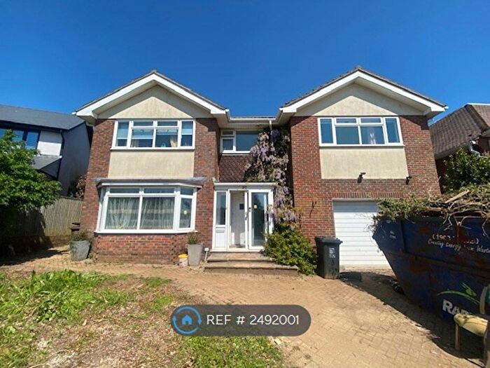 4 Bedroom Detached House To Rent In Whitethorn Drive, Brighton, BN1