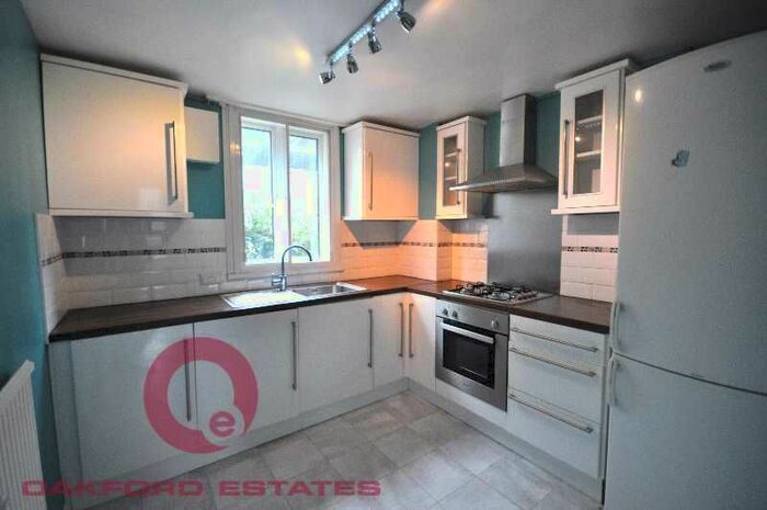 2 Bedroom Flat To Rent In Coopers Lane, Euston, NW1