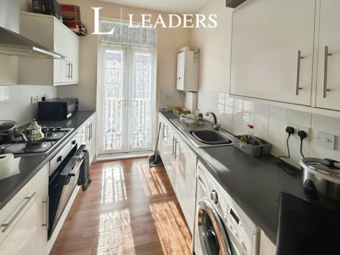 2 Bedroom Apartment To Rent In Plas Newydd, Thorpe Bay, SS1