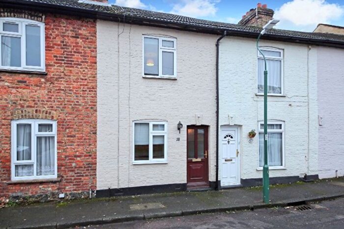 2 Bedroom Terraced House To Rent In Milton Road, Dunton Green, Sevenoaks, TN13