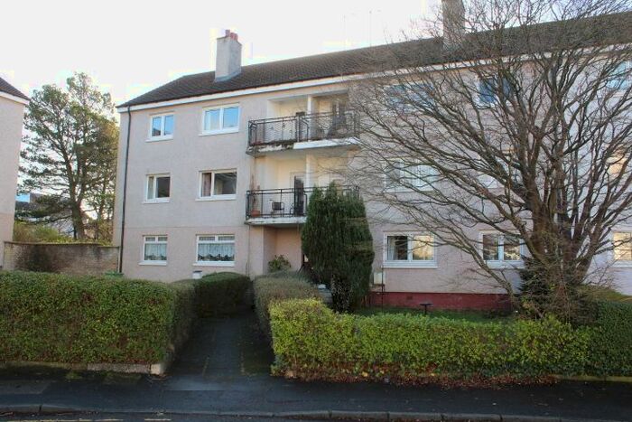 2 Bedroom Flat To Rent In 61, Cherrybank Road, Flat1/2, Merrylee, Glasgow G43