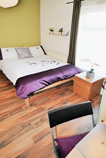 5 Bedroom House To Rent In Brailsford Road, Manchester, Greater Manchester, M14