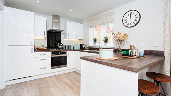 4 Bedroom Detached House For Sale In Leeds, West Yorkshire, Leeds, LS15