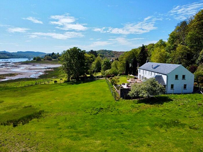 5 Bedroom Detached House For Sale In Leragsbeg, Lerags Glen, Oban, Argyll, PA34