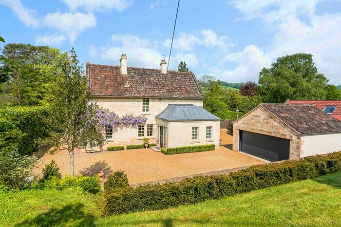 4 Bedroom Detached House For Sale In Ashley, Box, SN13