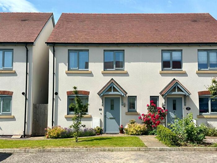 2 Bedroom Semi-Detached House For Sale In Garnstone Drive, Weobley, Hereford, HR4