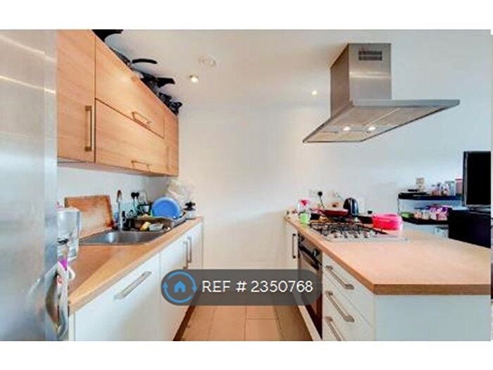 1 Bedroom Flat To Rent In Victoria Road, Barking, IG11