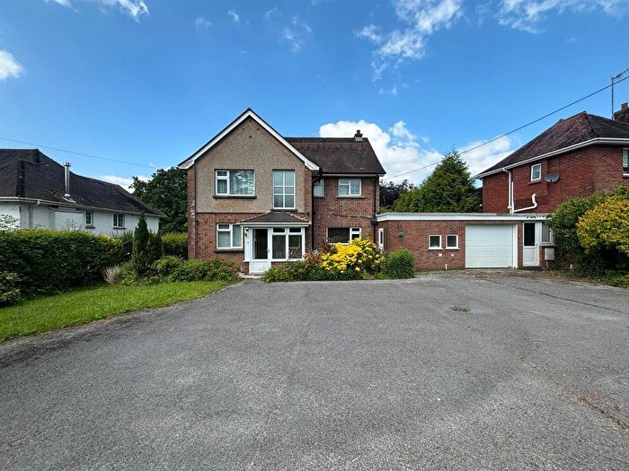 3 Bedroom Detached House For Sale In Swiss Valley, Llanelli, SA14