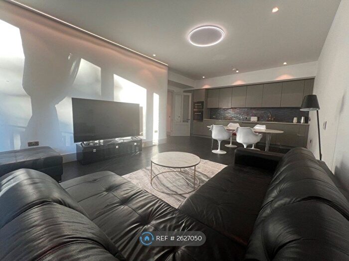 2 Bedroom Flat To Rent In Barlby Road, London, W10