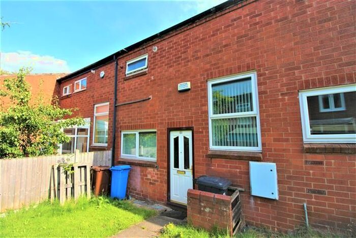 2 Bedroom Terraced House To Rent In Upperthorpe, Sheffield, South Yorkshire, S6