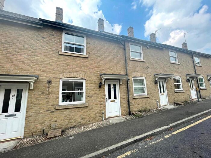 2 Bedroom Terraced House To Rent In Wickham Crescent, Braintree, CM7
