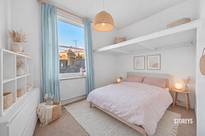 1 Bedroom Apartment To Rent In Amhurst Road, Hackney, E8