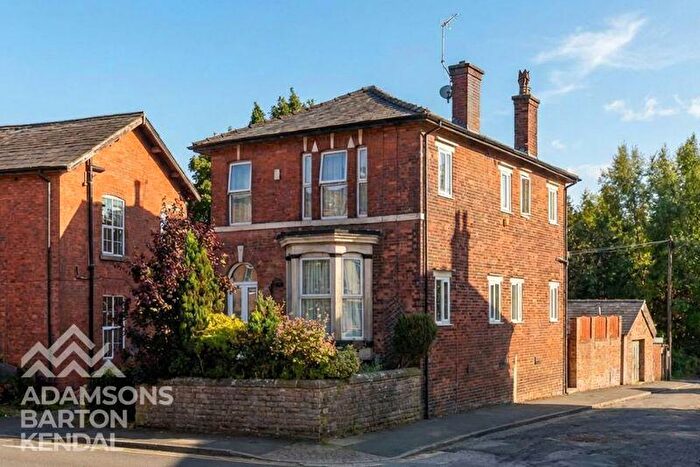 4 Bedroom Detached House For Sale In Bury Road, Oakenrod, Rochdale, OL11