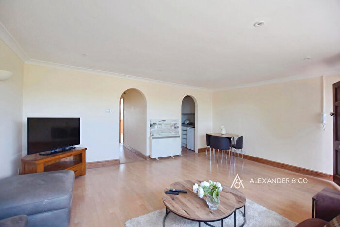 2 Bedroom Apartment To Rent In Kingsley Road, Bicester, OX26