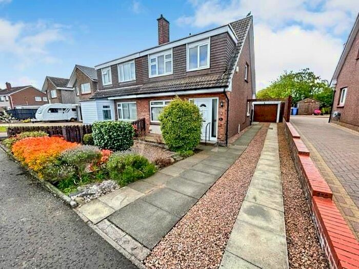 3 Bedroom Semi-Detached House For Sale In Duddingston Drive, Kirkcaldy, KY2