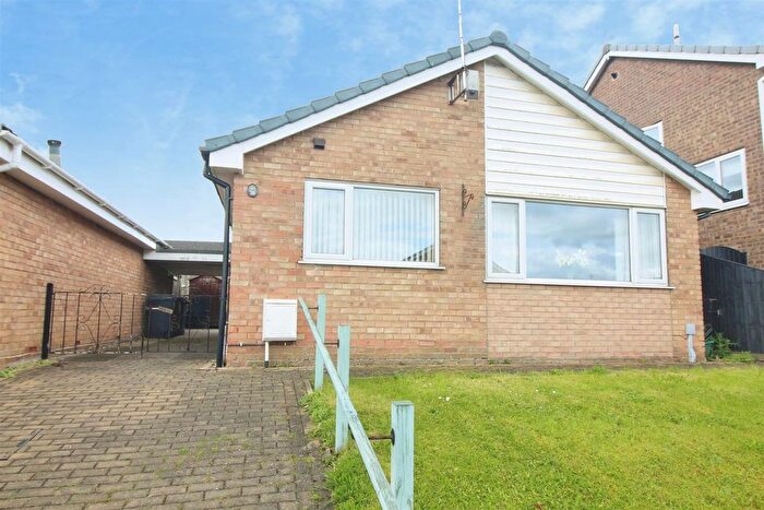 2 Bedroom Detached Bungalow For Sale In Park Avenue, Sherburn In Elmet, Leeds, LS25
