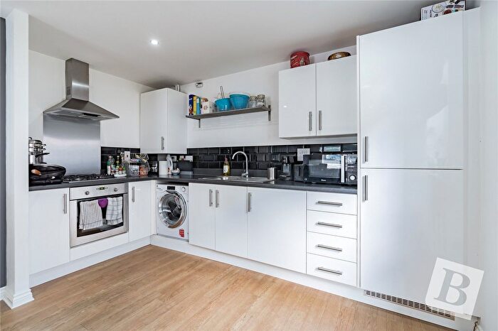 2 Bedroom Flat For Sale In Victoria Road, Ongar, Essex, CM5