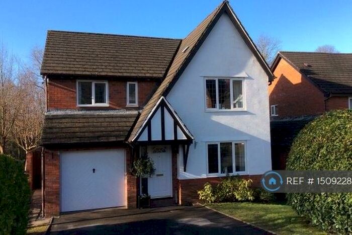 4 Bedroom Detached House To Rent In Bron Afon, Penllergaer, Swansea, SA4
