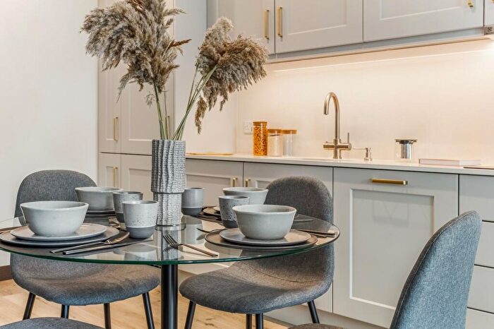 1 Bedroom Apartment For Sale In Abbey Quay, Abbey Road, Barking, IG11