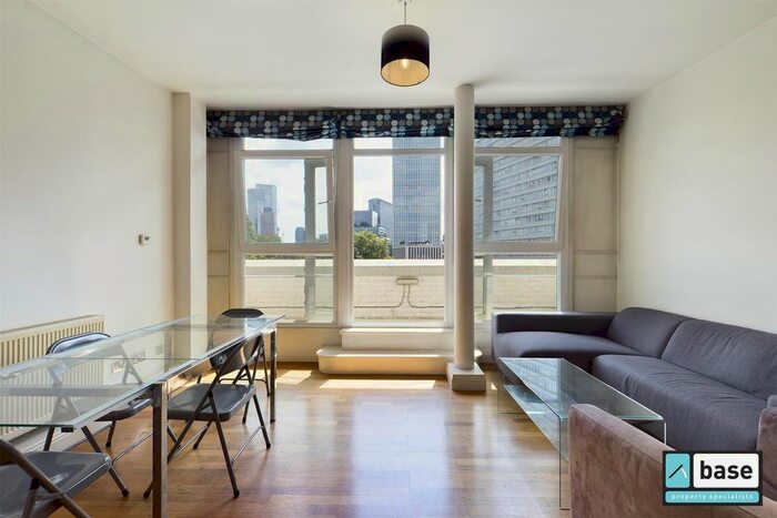 2 Bedroom Flat To Rent In The Apex, Bunhill Row, Clerkenwell, EC1Y