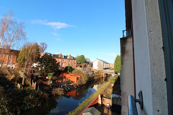 2 Bedroom Flat For Sale In Castle Road, Kidderminster, DY11