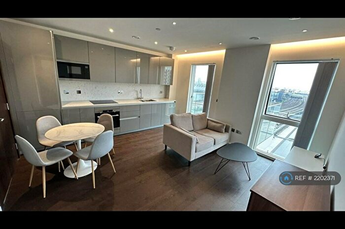 1 Bedroom Flat To Rent In Pontoon Road, London, SW11