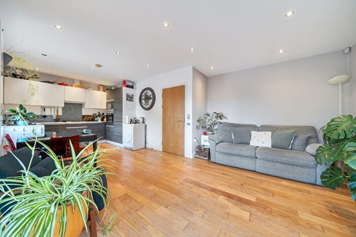 2 Bedroom Flat For Sale In Point Apartments, Wickham Street, Welling, Bexley, DA16