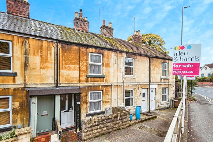 2 Bedroom Terraced House For Sale In Foghamshire, Chippenham, SN15