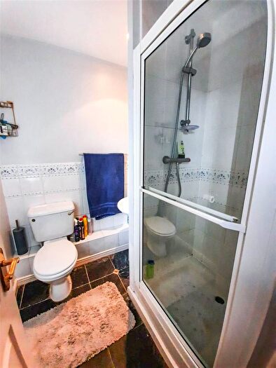 2 Bedroom Flat To Rent In Brennus Place, Chester, Cheshire, CH1