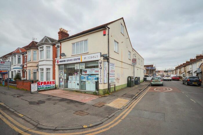 Property To Rent In Manchester Road, Swindon, SN1