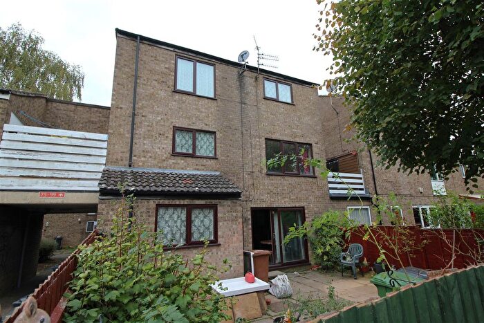 4 Bedroom Town House For Sale In Benland, Bretton, Peterborough, PE3