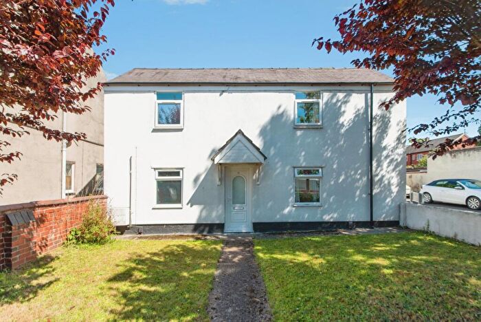1 Bedroom Semi-Detached House For Sale In Newark Road, Lincoln, Lincolnshire, LN5