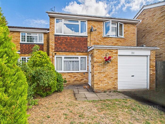 4 Bedroom Detached House For Sale In Newbery Close, Tilehurst, Reading, Berkshire, RG31