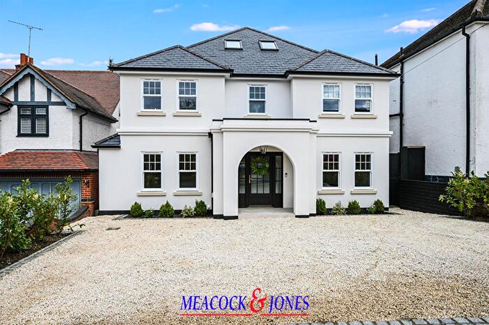 6 Bedroom Detached House For Sale In Mount Crescent, Warley, Brentwood, CM14