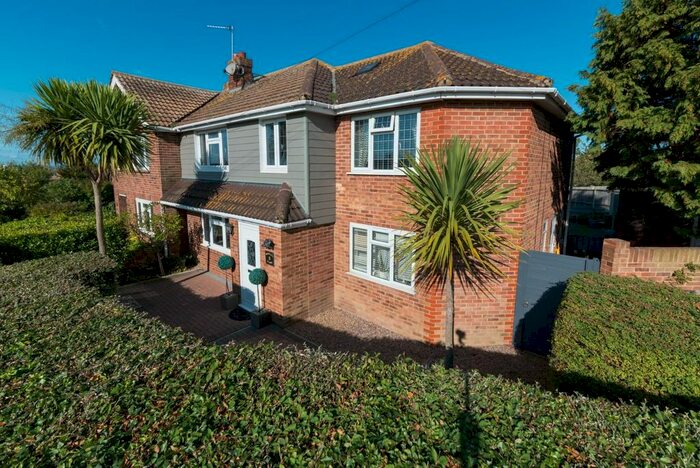 5 Bedroom Semi-Detached House To Rent In Helvellyn Avenue, Ramsgate, CT11
