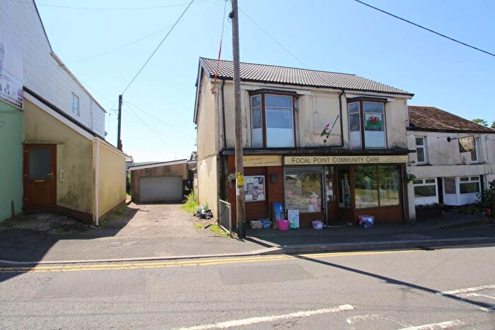 Studio To Rent In Flat, A Waunrhydd Road, Tonyrefail, Porth, CF39