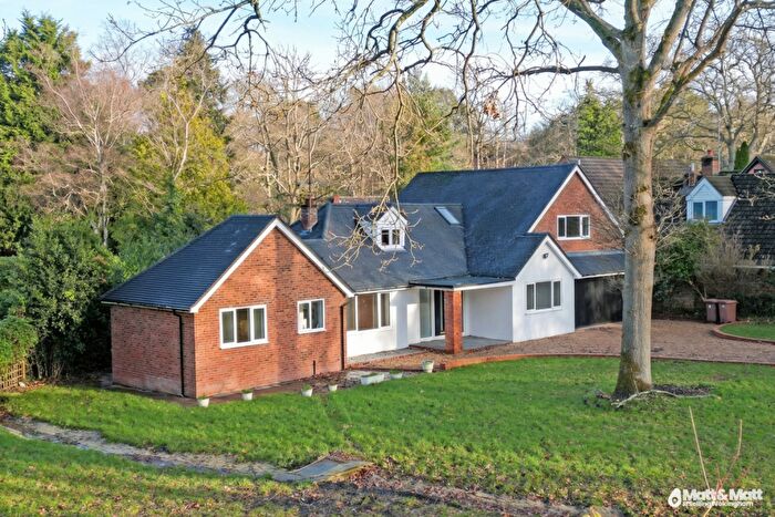4 Bedroom Detached House For Sale In Heath Ride, Finchampstead, Wokingham, Berkshire, RG40