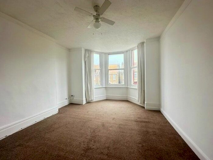 1 Bedroom Flat To Rent In Beltinge Road, Herne Bay, CT6