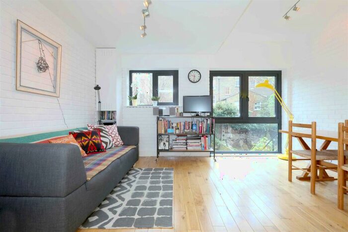 1 Bedroom Flat To Rent In Beatty Road, Stoke Newington, N16