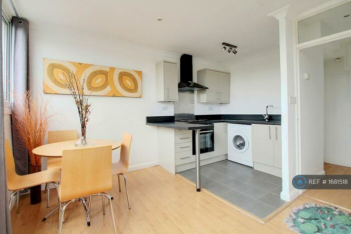 1 Bedroom Flat To Rent In Eastdown Court, London, SE13